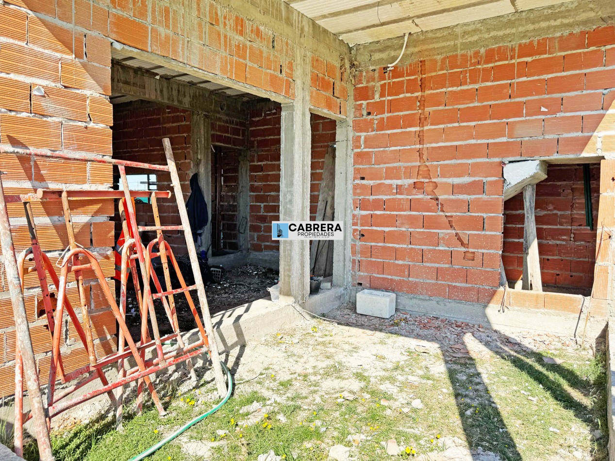 CASA A ESTRENAR 4 AMBIENTES EN DON EUGENIO II