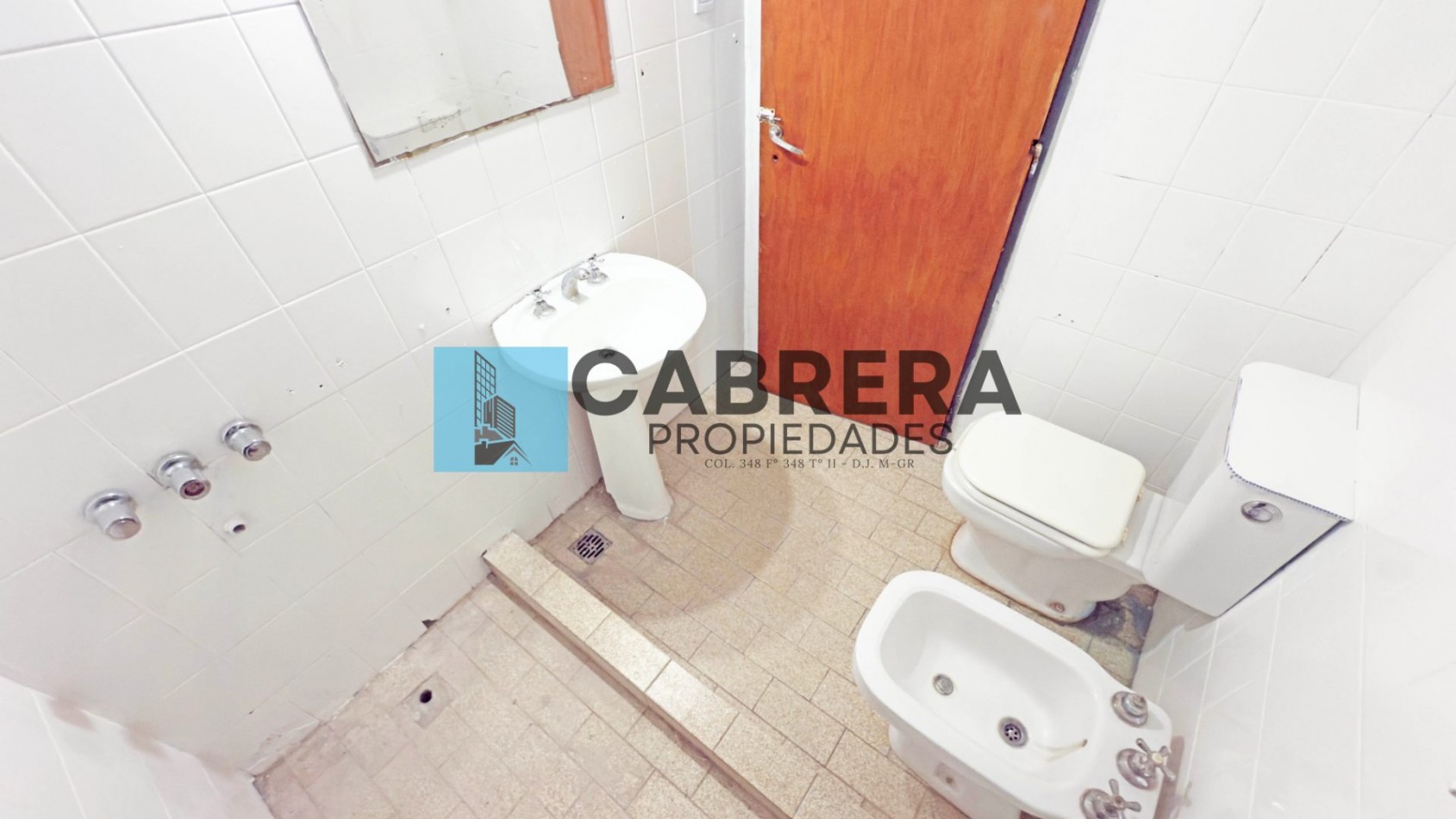 CASA 3 AMBIENTES EN VENTA GRAL. RODRIGUEZ