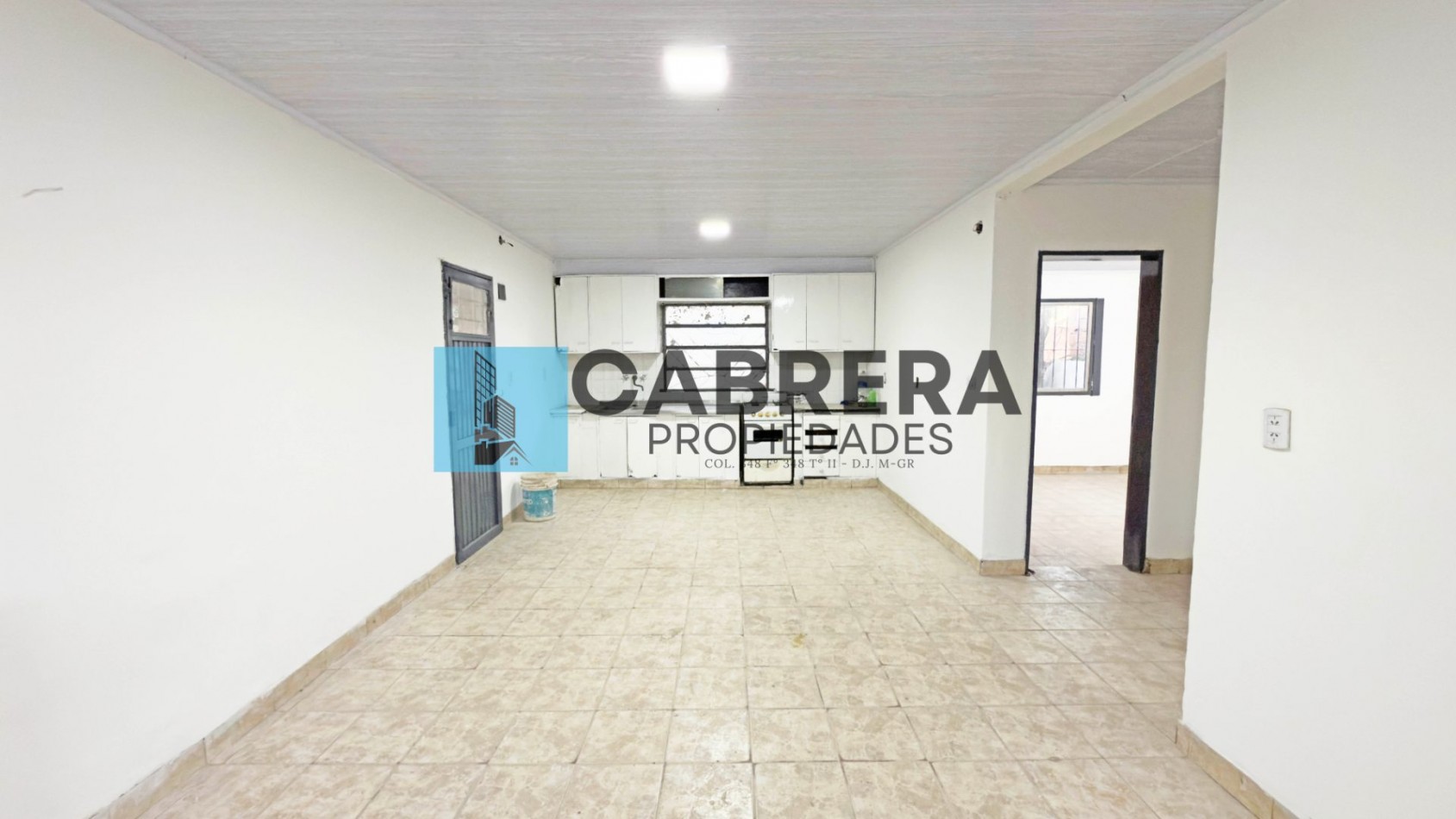 CASA 3 AMBIENTES EN VENTA GRAL. RODRIGUEZ