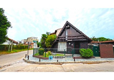 CASA EN VENTA 4 AMBIENTES EN GENERAL RODRIGUEZ